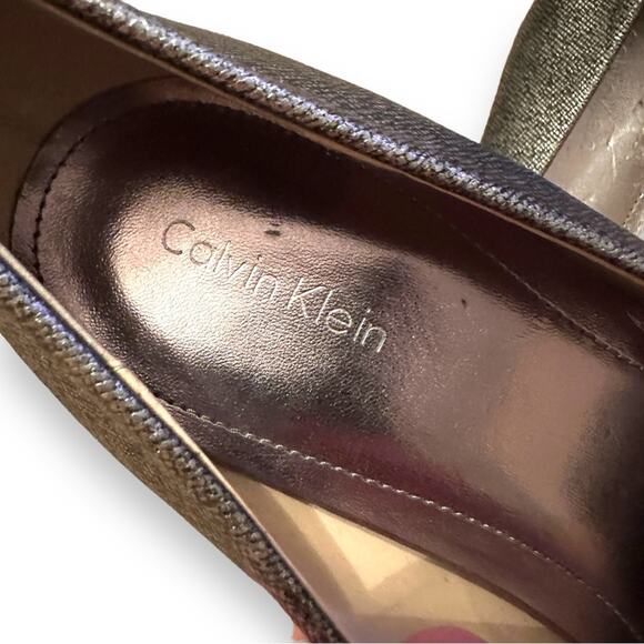 Calvin Klein Elita Cosmopolitan Stacked Pump Heels in Metallic Silver Sz 8.5 - Picture 14 of 16